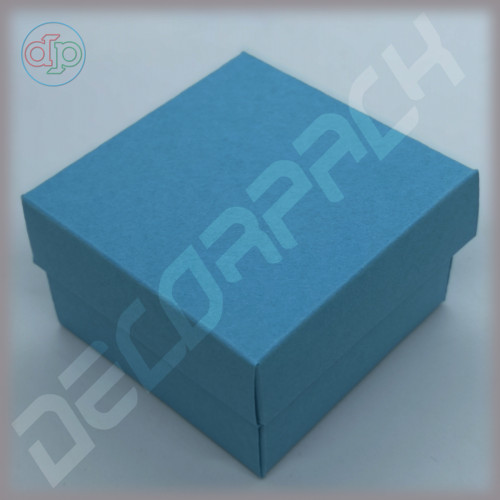 Коробка 80(60)*80(60)*50 мм із зовнішньою картонною кришкою